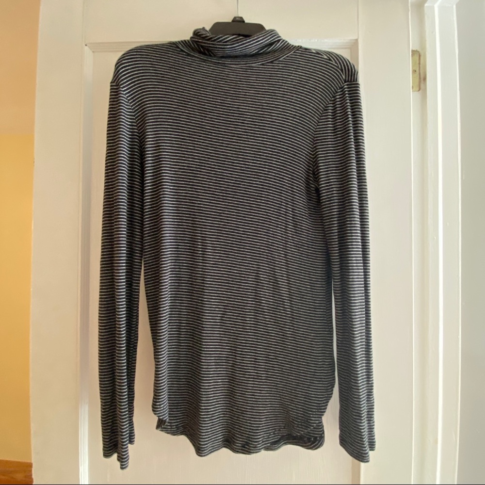 Gap Lightweight Striped Turtleneck